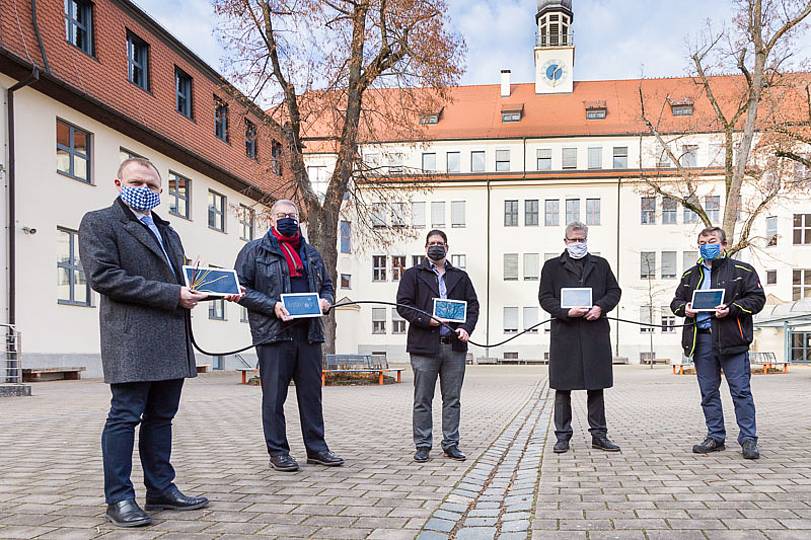 Schnelles Internet für Bayreuther Schulen: GMG