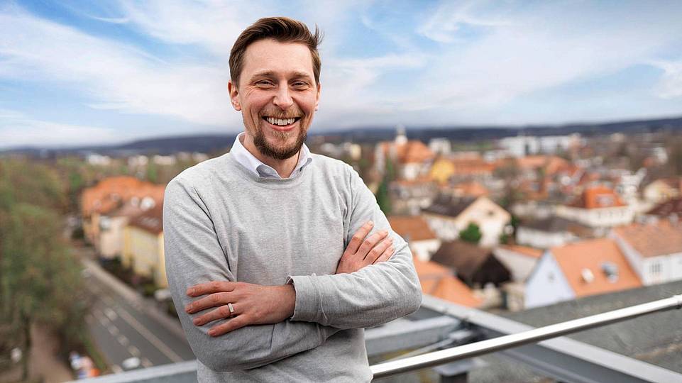 Mit einer Photovoltaik-Anlage holt sich Ingmar Jäschke die Sonne vom Dach
